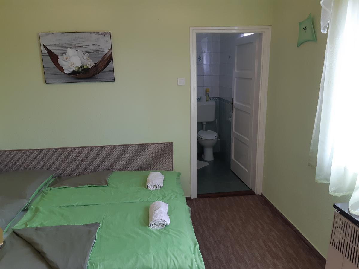 Kiraly Apartman Fonyód Exteriör bild